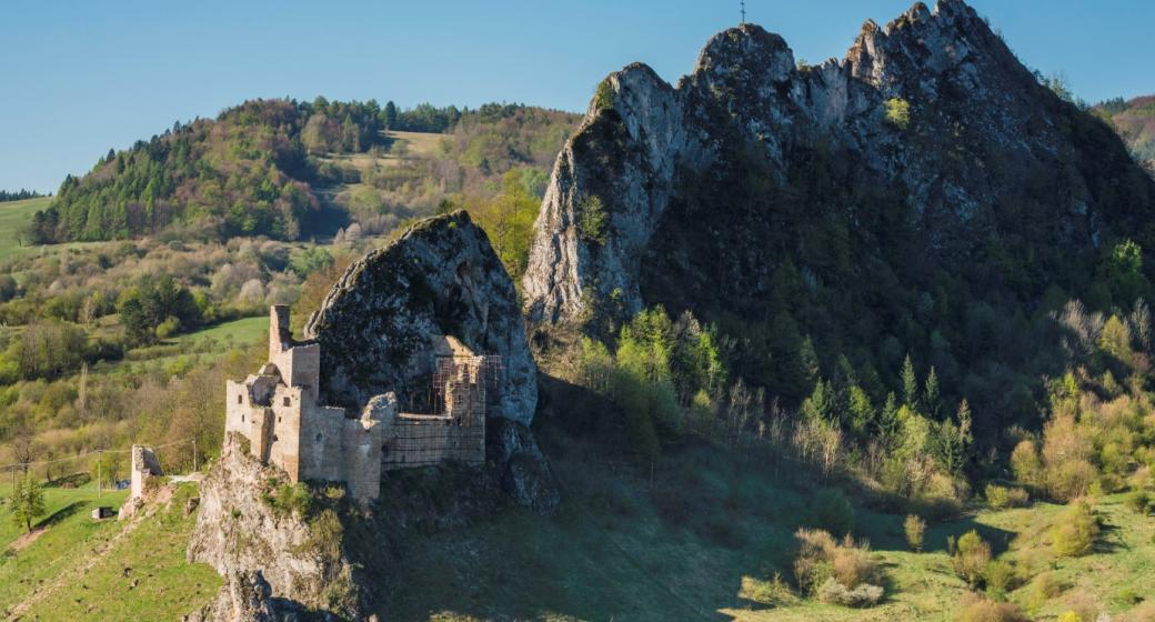 замок Lednica