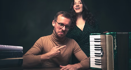 KATARÍNA KOŠČOVÁ & DANIEL ŠPINER - V komornej blízkosti