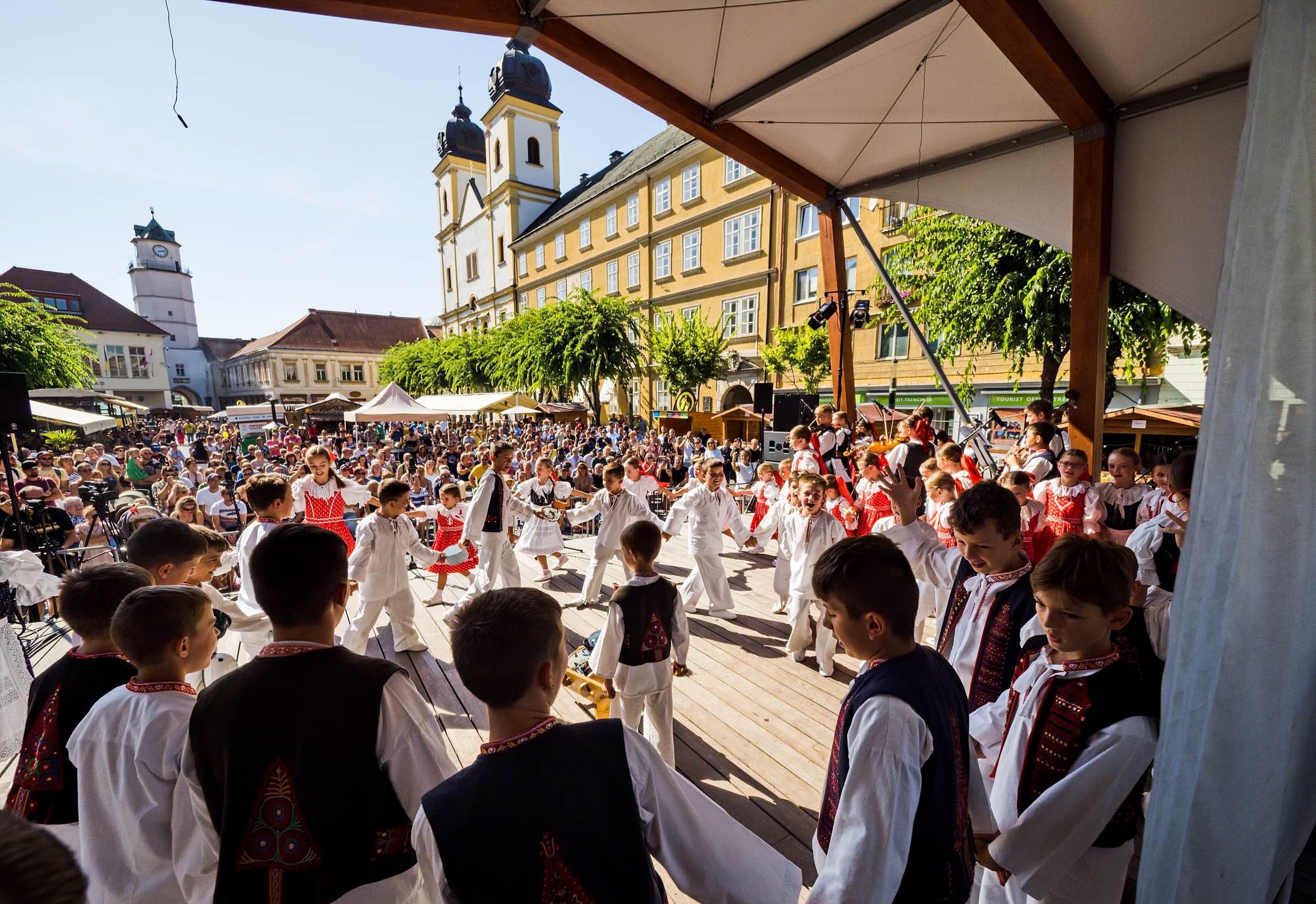 Pri Trenčianskej bráne