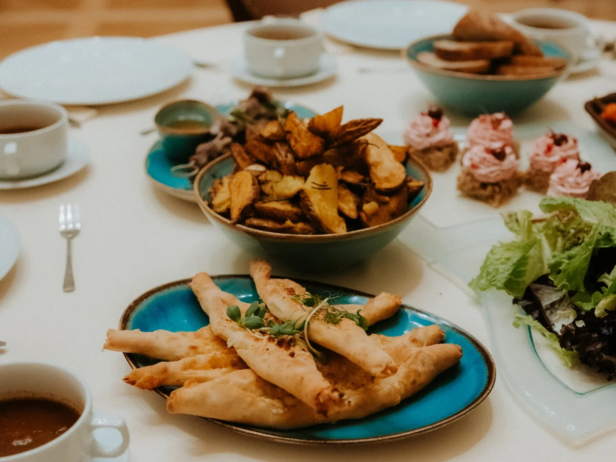 Gruzínsky večer - Hotel Gino Park Palace****