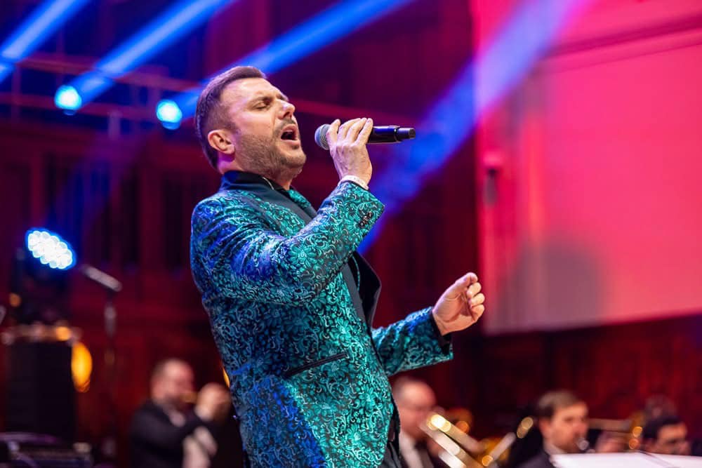 Večer plný hudby – Martin Gyimesi & Orchester Vlada Valoviča v Hornom Srní