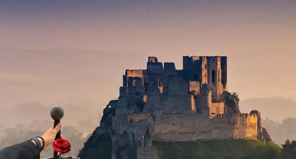 Valentín na hrade Beckov - Ružou a mečom