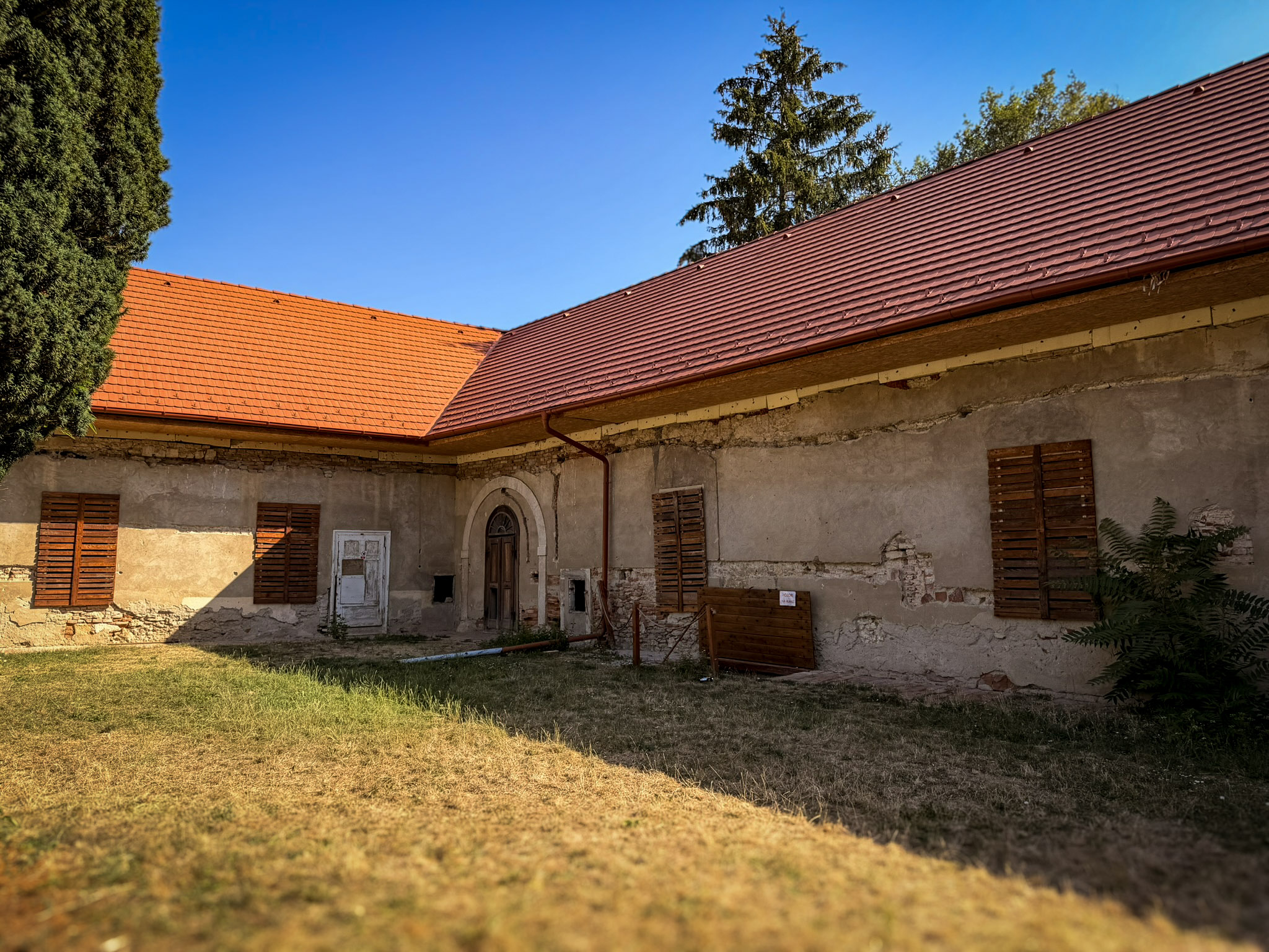Minulosť, ktorá má budúcnosť - Drugetová kúria