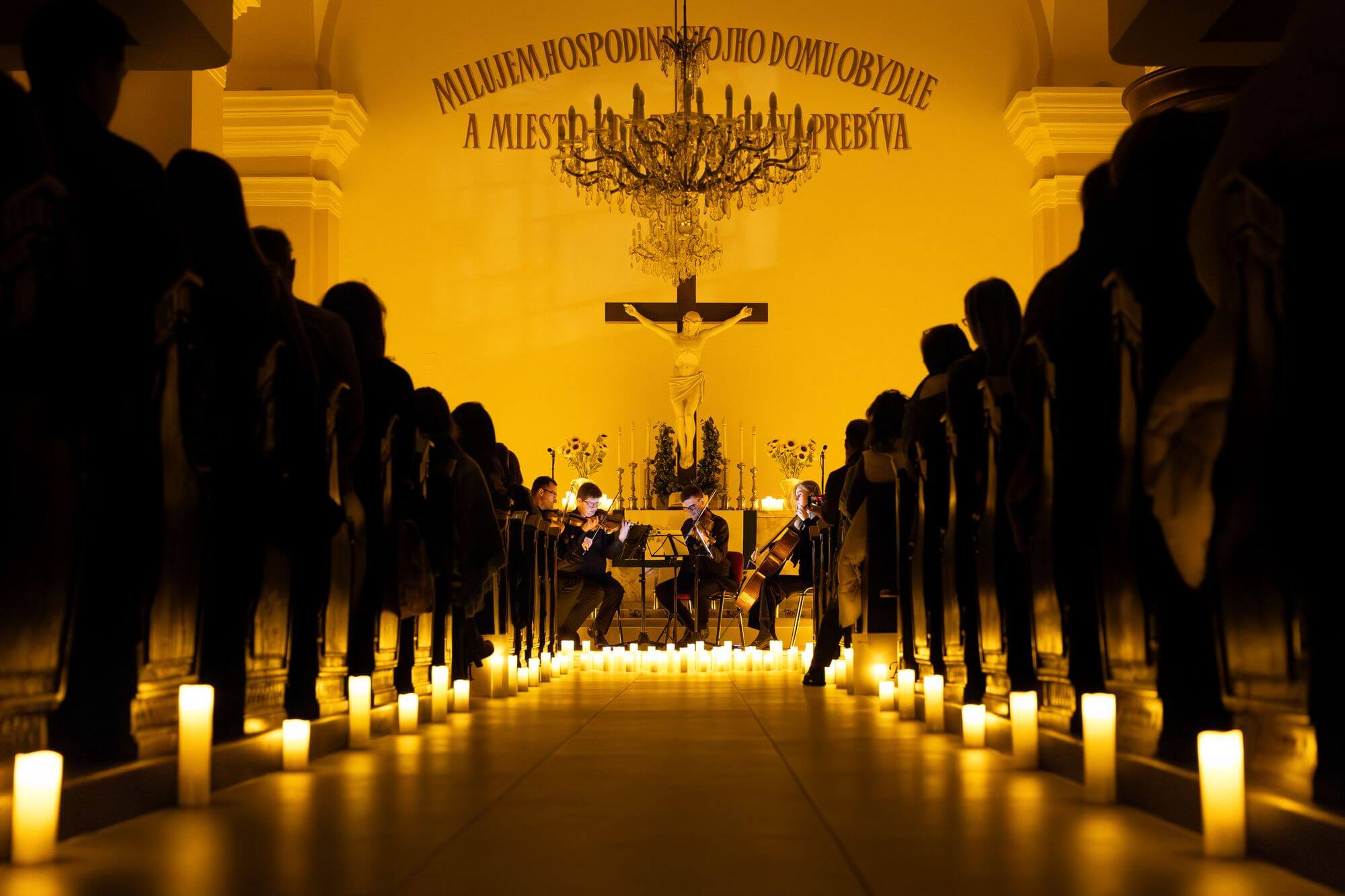 Hudba pri sviečkach: Ennio Morricone