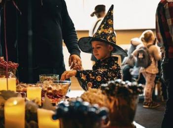 DUŠIČKOVÝ KARNEVAL: bláznivo-strašidelné popoludnie pre rodiny s deťmi