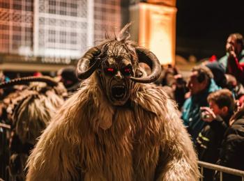 Krampus na hrade Beckov